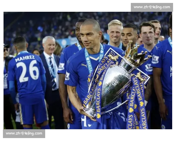 罗马前锋肖穆罗多夫接近加盟巴萨克赛尔，转会费或达 800 万欧