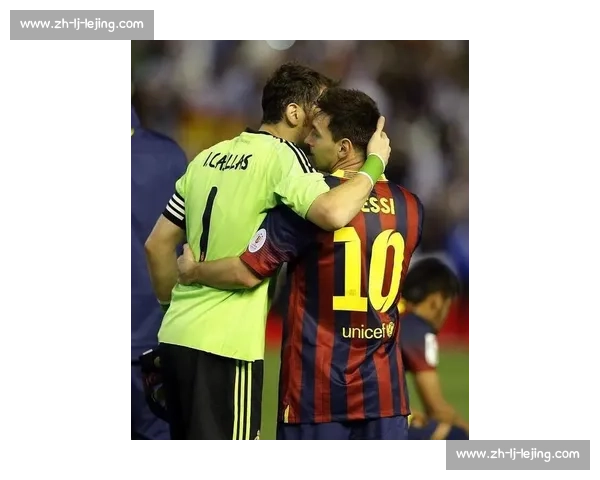 梅西挥臂维蒂尼亚引争议，赛后拥抱化解恩怨