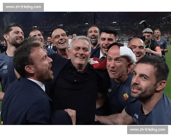 狼队费内巴切竞逐古埃桑德,穆里尼奥 2500 万欧报价遭拒 狼队费内巴切竞逐古埃桑德,穆里尼奥 2500 万欧报价遭拒