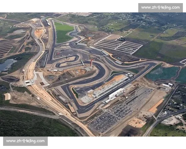 F1赛道巡礼：全球最经典赛道的挑战与特色_20260526125314